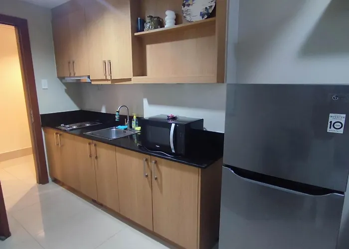 Shell Residences By Precious Aparthotel